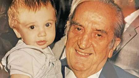 εποχές-πασοκ-ο-εγγονός-του-αείμνηστου-89371