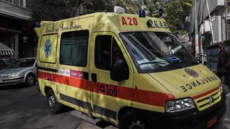 δάκρυσαν-και-οι-πέτρες-στη-λαμία-όλοι-σ-101006