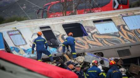 δακρύζουν-οι-νεκροί-των-τεμπών-από-ψ-96044