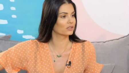 μαρία-κορινθίου-απαντά-για-την-αγορά-τ-107088