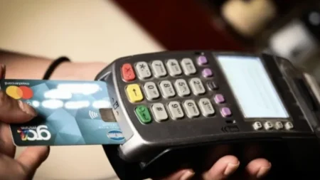 μπήκαν-στα-ατμ-από-1-000-ως-50-000e-έλεγξε-άμεσα-τ-124008