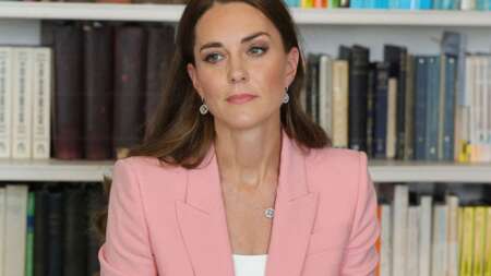 είναι-ψεύτικο-και-το-βίντεο-τα-4-σημε-129065