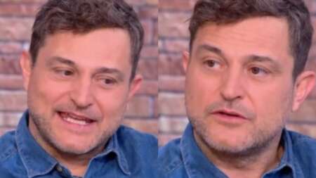 ο-γιατρός-κατεβάζει-τη-μάσκα-και-μου-λ-127746