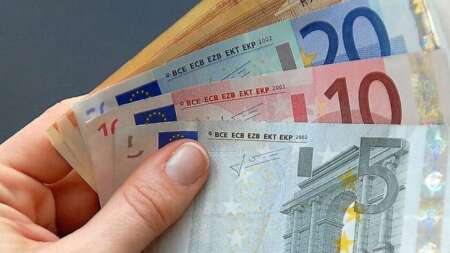 πάρτε-τα-λeφτά-σας-από-την-τράπεζα-σά-133822