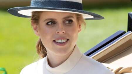 θρήνος-στο-παλάτι-νέος-θάνατος-συγκλο-135697