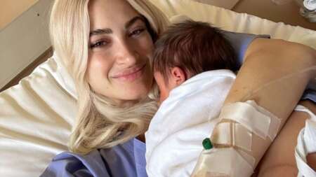 στο-νοσοκομείο-η-ιωάννα-τούνη-131275