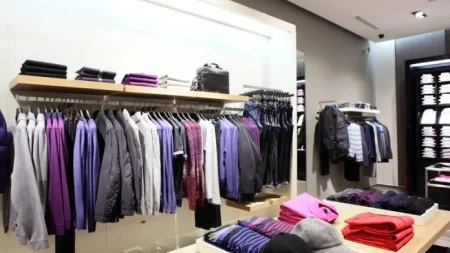 μην-αγοράζετε-τίποτα-to-αντικαταναλω-131330