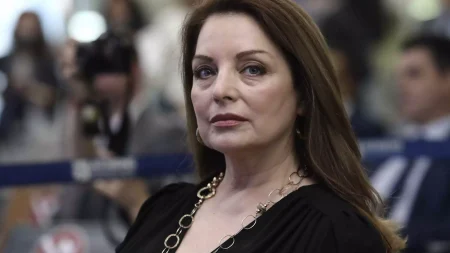 βάζει-κάτω-και-30άρες-γενέθλια-για-την-π-146132