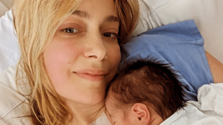 είμαι-εξαντλημένη-δεν-κοιμάμαι-οι-143537