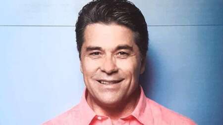 βρίσκεται-στο-χωριό-του-έτσι-είναι-στα-141125