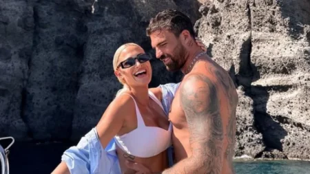 έχουν-δίκιο-που-την-κράζουν-έσπασε-147258