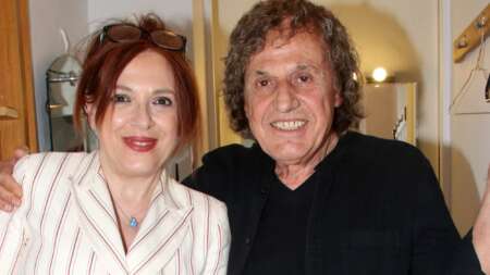 γονάτισε-ο-βασίλης-παπακωνσταντίν-142514