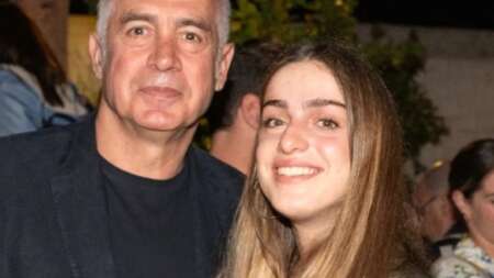 όλο-το-γήπεδο-ρωτούσε-ποια-είναι-και-τε-147447