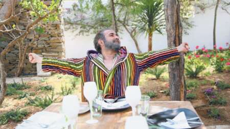 νησιώτικο-στυλ-ανεμπόδιστη-θέα-θάλασ-145078