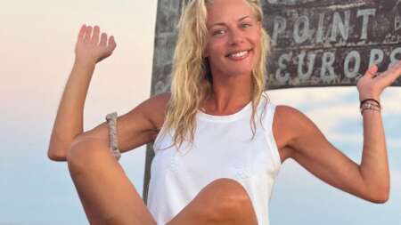 σαν-κοριτσάκι-25-χρονών-η-μακρυπούλι-148168