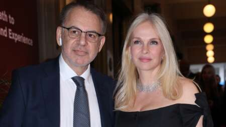 γύρισε-η-αθηναϊκή-ριβιέρα-να-δει-ποια-π-147742