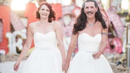 γαμπρός-πήγε-στον-γάμο-του-φορώντας-ίδ-154067