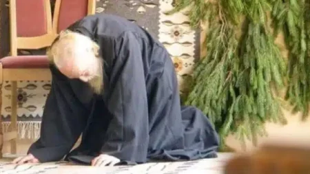 μετάνοιες-στις-12-το-βράδυ-12-μετάνοιες-στ-157582