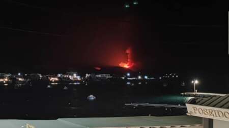 μεγάλη-πυρκαγιά-στην-κίμωλο-το-πρωί-θα-182469