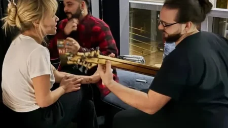 δύσκολες-ώρες-για-πασίγνωστη-ελληνίδ-195829