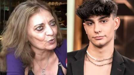 καμία-επαφή-η-βίκυ-μπάρκουλη-αποκα-200890