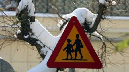 σχολεία-δεν-θα-ανοίξουν-στις-8-αύριο-σε-200081