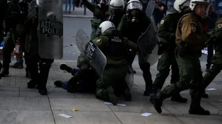 τα-ματ-της-κυβέρνησης-διαλύουν-τη-μεγα-201339