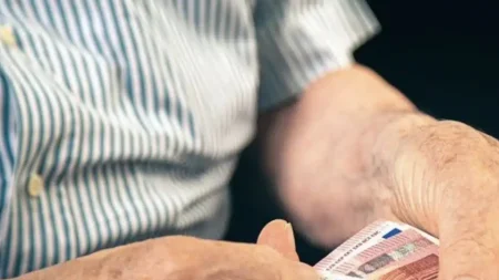 ο-κακός-χαμός-με-τις-συντάξεις-τρέχουν-202341