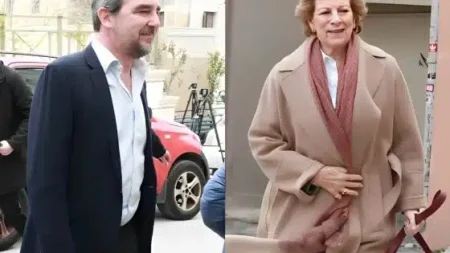 νικόλαος-ντε-γκρες-το-χειροφίλημά-του-203698