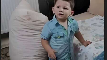 μαζί-με-τους-αγγέλους-ο-μικρός-άγγελος-203197