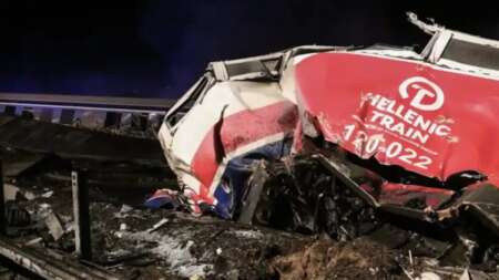 εκτακτη-ανακοινωση-μητσοτακη-για-τα-τ-208047