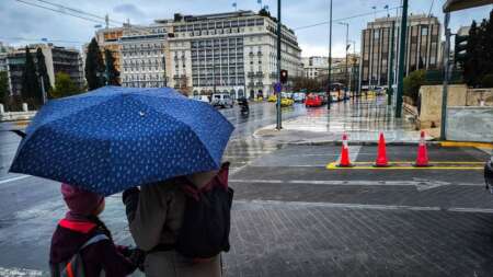 ανοιγουν-οι-ουρανοι-στην-αθηνα-τρομερ-207653