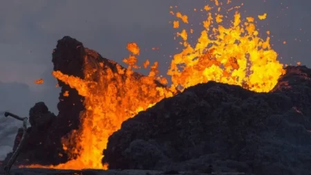 πληροφορίες-σoκ-για-σαντορίνη-▼-203787