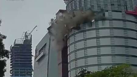 εκτακτο-εκρηξη-σε-μεγαλο-εμπορικο-κεν-205024