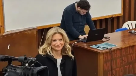 aσταμάτnτn-η-καρυστιανού-έκανε-νέα-κίν-209633