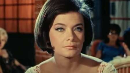 τζένη-καρέζη-στο-φως-για-πρώτη-φορά-το-212261