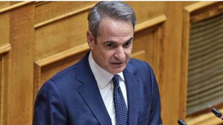 χαμοσ-στη-βουλη-τωρα-θελουν-να-ριξου-209197