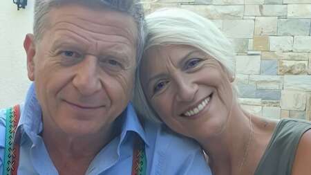 ο-κώστας-κόκλας-αποχαιρετά-την-καίτη-κ-210288