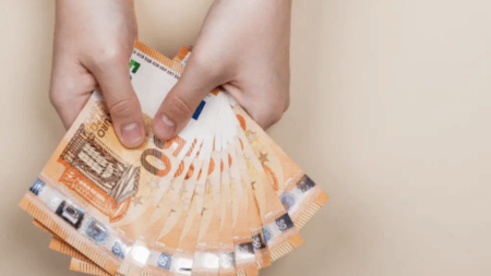 μολισ-εσκασε-χαμογελάνε-ξανά-οι-έλλην-209521