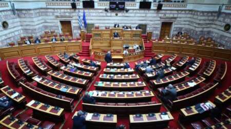 συγγνώμη-μητσοτάκη-στην-κωνσταντοπο-209676