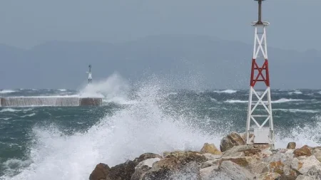 εκτακτο-ήχησε-το-112-στη-χώρα-μας-214255