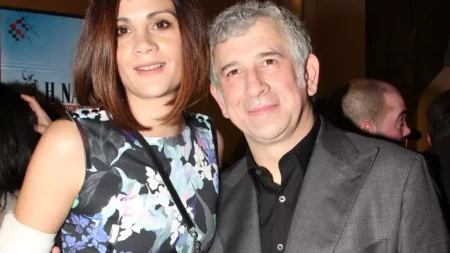 άννα-μαρία-παπαχαραλάμπους-κράτα-αυ-213809