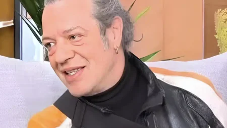 γιάννης-τσορτέκης-ένα-μπουφάν-έχω-γι-213016