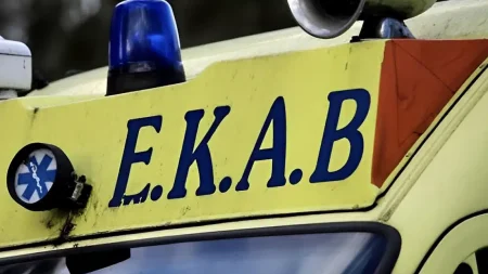 tραγωδία-πέθανε-στο-πεζοδρόμιο-περιμέ-214326