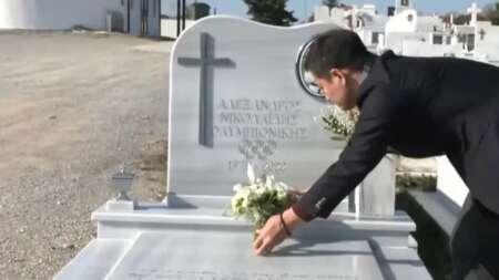 λυπάμαι-που-άργησα-να-έρθω-όταν-ο-κο-215076