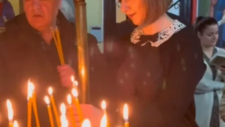 ektakto-tωpa-eπiθεσn-σε-κορυφαία-υπουργό-μέσα-σε-ε-217794