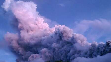 τωρα-ξυπνησε-το-υφαιστειο-219649