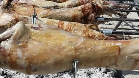 τελοσ-το-αρνι-για-φετοσ-το-πασχα-215378