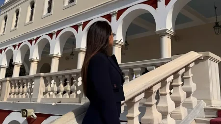 h-αντωνά-πήγε-με-τον-λιάγκα-στην-τήνο-ντ-215391