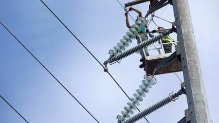 στο-σκοταδι-η-αθηνα-214643